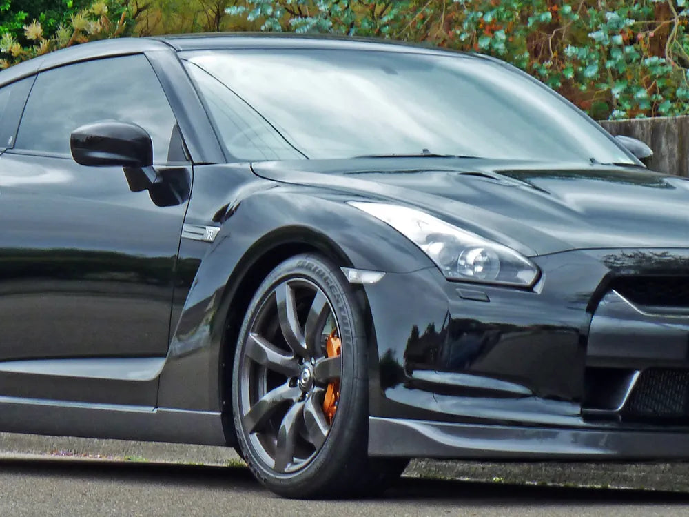 Nissan
GT-R / Z